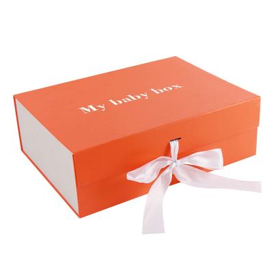 China Custom Logo Magnetic Premium Luxury Recyclable Large Capacity Recyclable Packaging Orange Foldable Cardboard Gift Box for sale