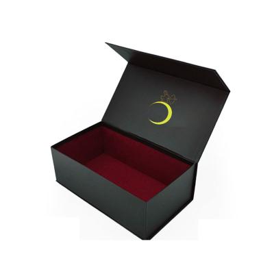 China OEM ODM Recyclable Gold Hot Stamping Ribbon Stamping Recycled Paper Black Magnetic Box With Custom Logo for sale