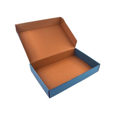 China Fancy Recycled Materials Low Price Customized Mailing Corrugated Shipping Shipping Gift Box for sale