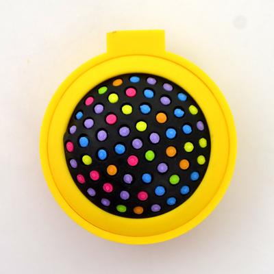 China Double Sided Hot Selling Round Pocket Plastic Colorful Cheap Mirror With Brush Mini Cheap Pocket Mirror for sale