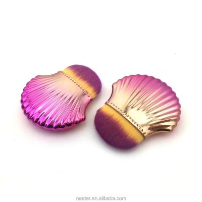 China Angular Blush Seashell Shape Makeup Brush Custom Powder Brush Single Makeup Brush for sale