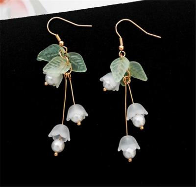 China Casual Eardrop Little Girl Lily Flowers Earring Fashion Women for sale