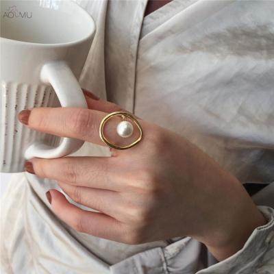 China Fashion Metal Ring For Women Jewelry Simple Environmental Friendly Gold Plated Geometric Round Ring for sale