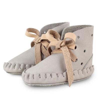 China Gray Soft Sole Handmade Leather Anti-slippery Lace Up Baby Booties Toddler Winter Shoes for sale