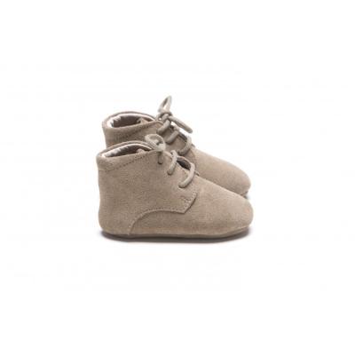 China Gray Baby Shoelace Handmade Booties Anti-slippery Suede Leather Baby Walking Shoes for sale