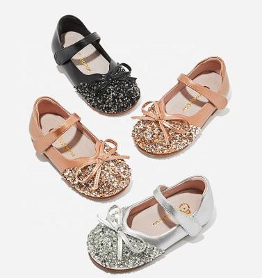 China Hot Fashion Glitter New Pattern Round Girls Shoes Princess Kids Dress Shoes Golden for sale