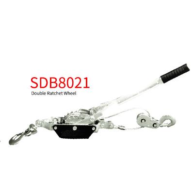 China 2600lbs W.LL Hand-Operated Wire Rope Puller for Versatile Applications for sale