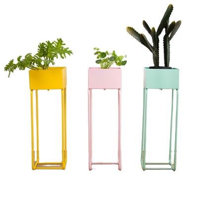 China 2023 Europe Nordic style colorful metal plant rack rack simple style iron flower rack shelf for sale