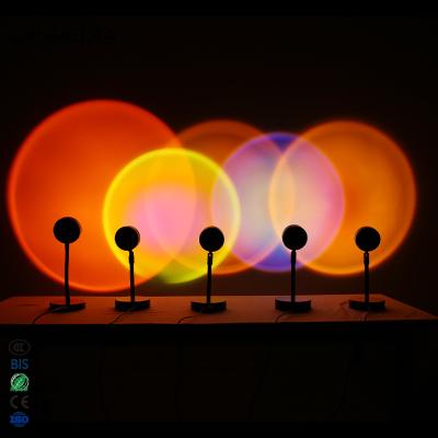 China Modern Decorative Rainbow Table Lamp Sunset Projection Lamps Decor Sunset Light Modern Home Lamp, Led Sunset Light For Home for sale