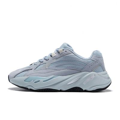 China Fashion Trend Factory Originals Yezzy 700 Shoe Lovers Fashion Sports Yeezy 700 Running V2 Sneakers For Men for sale