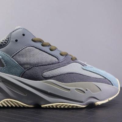 China 2021 Fashion Trend Yeezy Shoes Original High Quality Men Fashion Yeezy 700 V3 Running Sports Shoes Sneaker For Men for sale