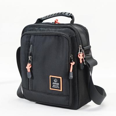 China Waterproof Factory Direct Men's Casual Crossbody Messenger Bag Waterproof Oxford Fabric Side Bag Cool Style Multi-functional Shoulder Bag for sale