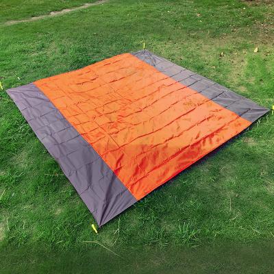 China 100% Waterproof Outdoor Camping Mat Waterproof Outdoor Camping Pocket Portable Foldable Beach Blanket for sale