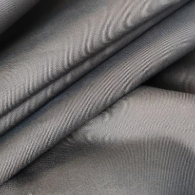 China Anti Pill In Running High Quality Discolor TC Twill Fabric For Wind Coat Jacket Pants Clothes for sale