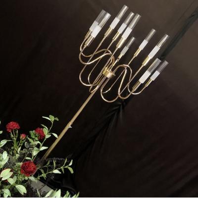 China Morden 2019 New Design 10 Heads LED Light Acrylic Candler Shape Walkway Stand Aisle Wedding Decoration Stage Decoration for sale