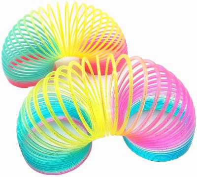 China Portable Wholesale Multicolor Hot Selling Plastic Rainbow Ring Coil Spring Magic Educational Children Play Toy From Amazon for sale