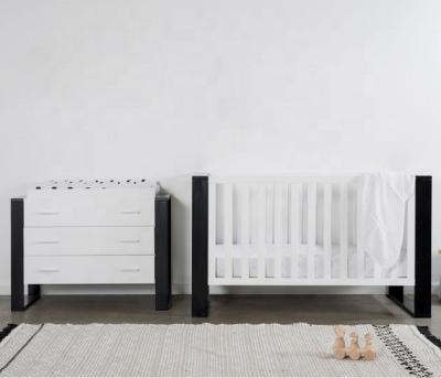 China 2020 Eco-Friendly Materials Baby Furniture Crib Bed Simple Wooden Modern Baby Drawer Dresser for sale