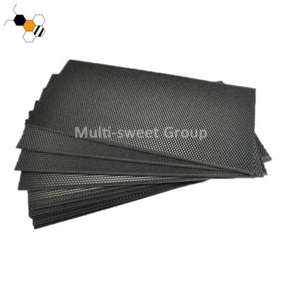 China Fixed in Beehive Frame Langstroth Hive Plastic Honey Comb Bee Foundation Sheet Black for sale