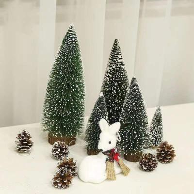 China Assembling holiday decoration Christmas trees a variety of decorations for Christmas to bring a natural atmosphere to Christmas for sale