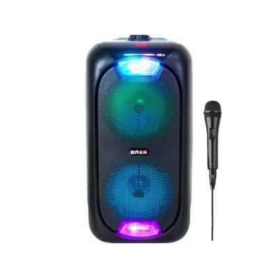 China Wholesale Big Price Outdoor DJ Karaoke Speaker Mic Wireless Portable Speakers With Disico Light for sale