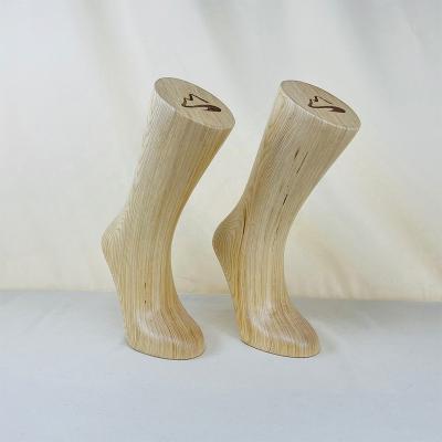 China Durable Wooden Foot Knocks Form Display Ankle Mannequin Knocks Shoes Show Wooden Foot Form Fashion Mannequin Male Female Foot Model Feet for sale