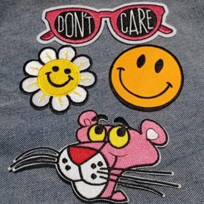 China Handmade Cartoon Embroidery Iron On Patches Strips Thermo Stickers On Clothes Applique Apparel Anime Patch Fusible Tops for sale