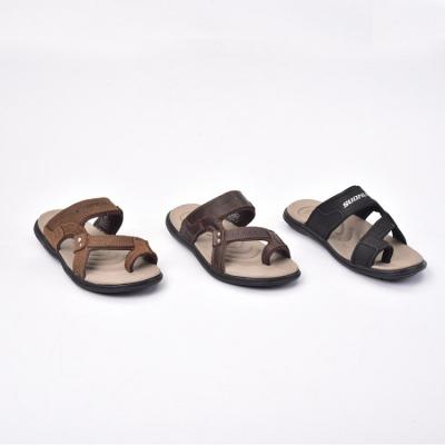 China 2020 Summer Men Sandals Genuine Leather Flatbed Beach Slides Sandals Suicoke Sandals for sale