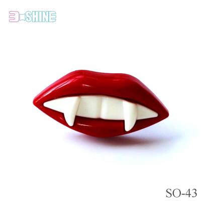 China funny vampire design pacifier newborn baby soother party design mom pacifier SO-43 for sale