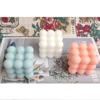 China Delicate Small Cube Scented Scented Soy Wax Paraffin Bubble Candle Maker for sale