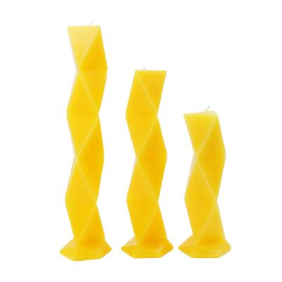 China High quality handmade paraffin twisted flameless unique candles for sale