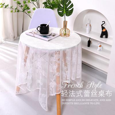 China Wholesale White French Luxury Design Embroidered Lace Round Tablecloth Waterproof Cotton Banquet Lace Table Cloth for sale