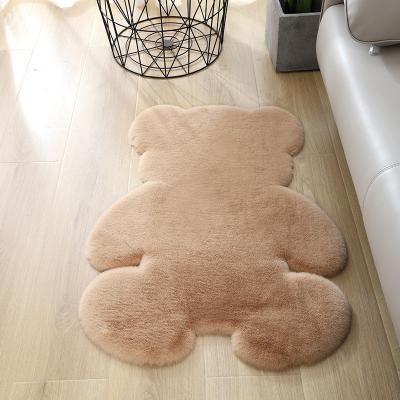 China New design shape washable faux rabbit skin fluffy rug can be machine washed without fading and hot selling on Amazon for sale