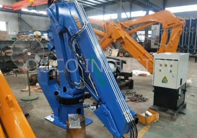 China Marine Fish Boat Knuckle Telescopic Boom Cranes 0.6T 8M for sale