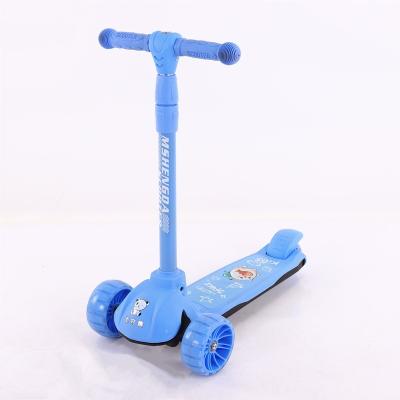 China Ride on toy/recreation/can be folded mini scooter for kids/2020 new mini kids kick scooter 3 wheeled 120mm wheel china foldable scooter for sale