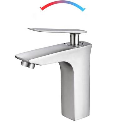 China Thermostatic Faucets Wholesale Custom Handle Modern Simple Simple Bathroom Design Style Bathroom Kitchen Faucet Flexible for sale