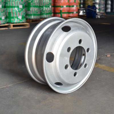 China 19.5*6.75 steel wheel steel wheel for truck bus trailer high quality 8 holes for sale