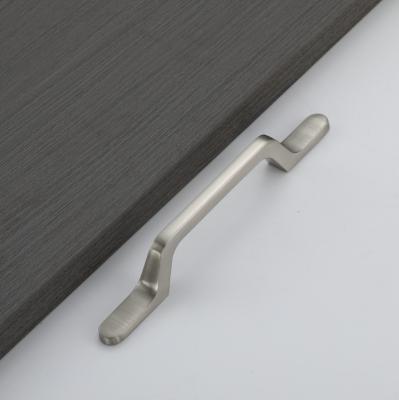 China Modern Furniture Pull Handle Door Zinc Alloy Window, Outside Refrigerator Door Handle for sale