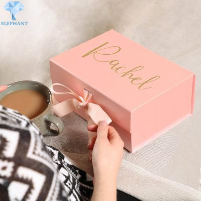 China Recyclable Spot UV Jewelry Luxury Magnetic Gift Box With Bow for sale