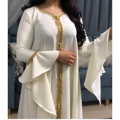 China Ruffle Breathable Elegant Muslim Kaftan Kaftan Robe Moroccan Jalabiya Robe Designs For Women for sale