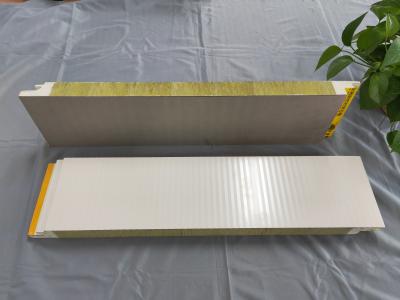 China 950mm het Comité van de het Aluminiumsandwich van de Schuimkern Metaalgordijn Te koop