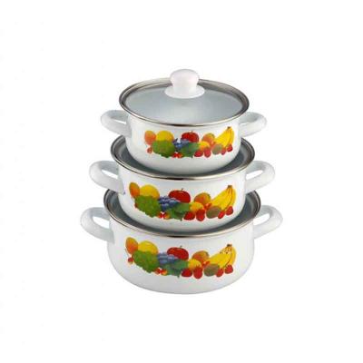 China Custom Kitchen Sustainable Cookware White Enamel Casserole Pot Set 3pcs Mini Enamel Casserole Set with Glass Lid for sale