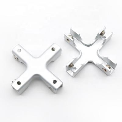 China Glass or Acrylic Four Way Angled Aluminum Adjustable Connector Panel Clamp Panel Glass Stabilizer for sale