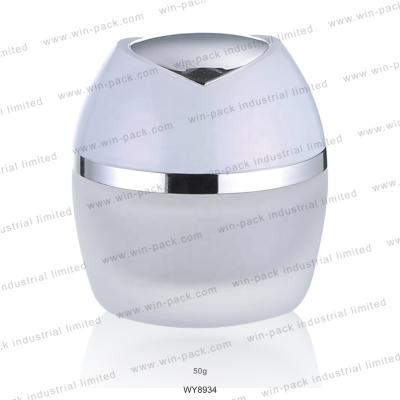 China Winpack Cosmetic Empty Luxury Cosmetics 50g Glass Cream Jar For Skin Care for sale