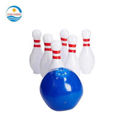 China Indoor & Outdoor Wholesale Custom PVC Giant Inflatable Bowling Pins / Sets Giant Inflatable Rolling Game for sale