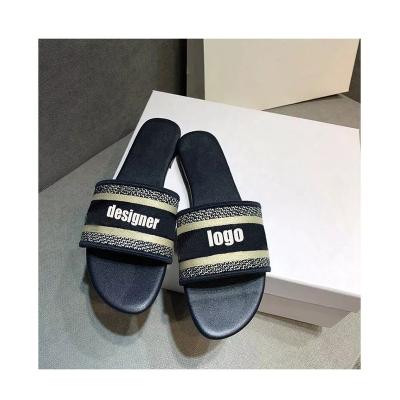 China New Designer Slippers Famous Brands Lightweight Sandals Shoes Women Slipper for sale