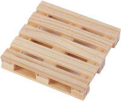 China Viable Drinking Bar Mini Pallet Custom Logo Wholesale Wooden Mini Pallet Serving For Bar Tray for sale