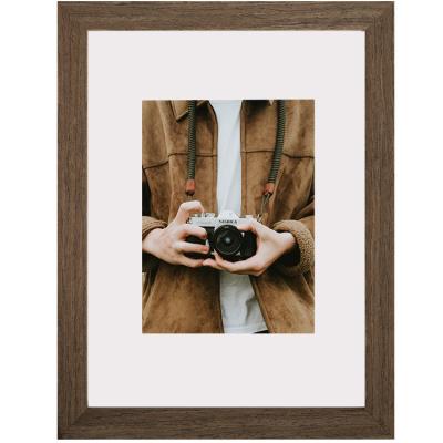 China Fashionable A2 A3 A4 Size Different Family Wood Opens Custom Wall Home Decor Art Picture Photo Frame for sale