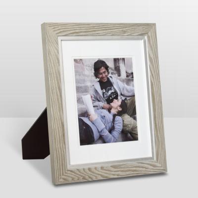 China Wood Gray Picture Frame, House Decoration 5x7 PS Display Pictures 4x6 With Mat Or 5x7 Without Mat, Plastic Photo Frames For Wall Or Table Top for sale