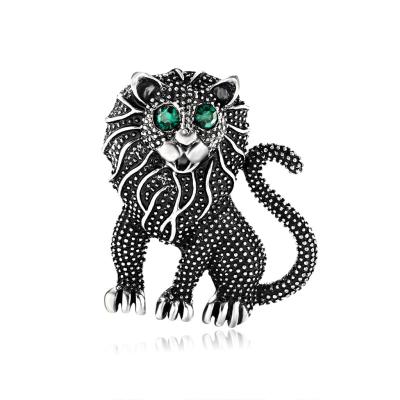 China Bohemia Retro Lion Brooch Pin Brooch Elegant Silver High End Exaggerated Animal Jewelry for sale