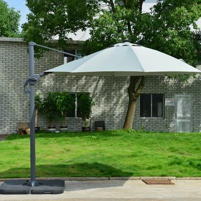 China Customized Durable Led Round Fiberglass Outdoor Roman Lamp Umbrella Patio Garden Cantilever Umbrella for sale